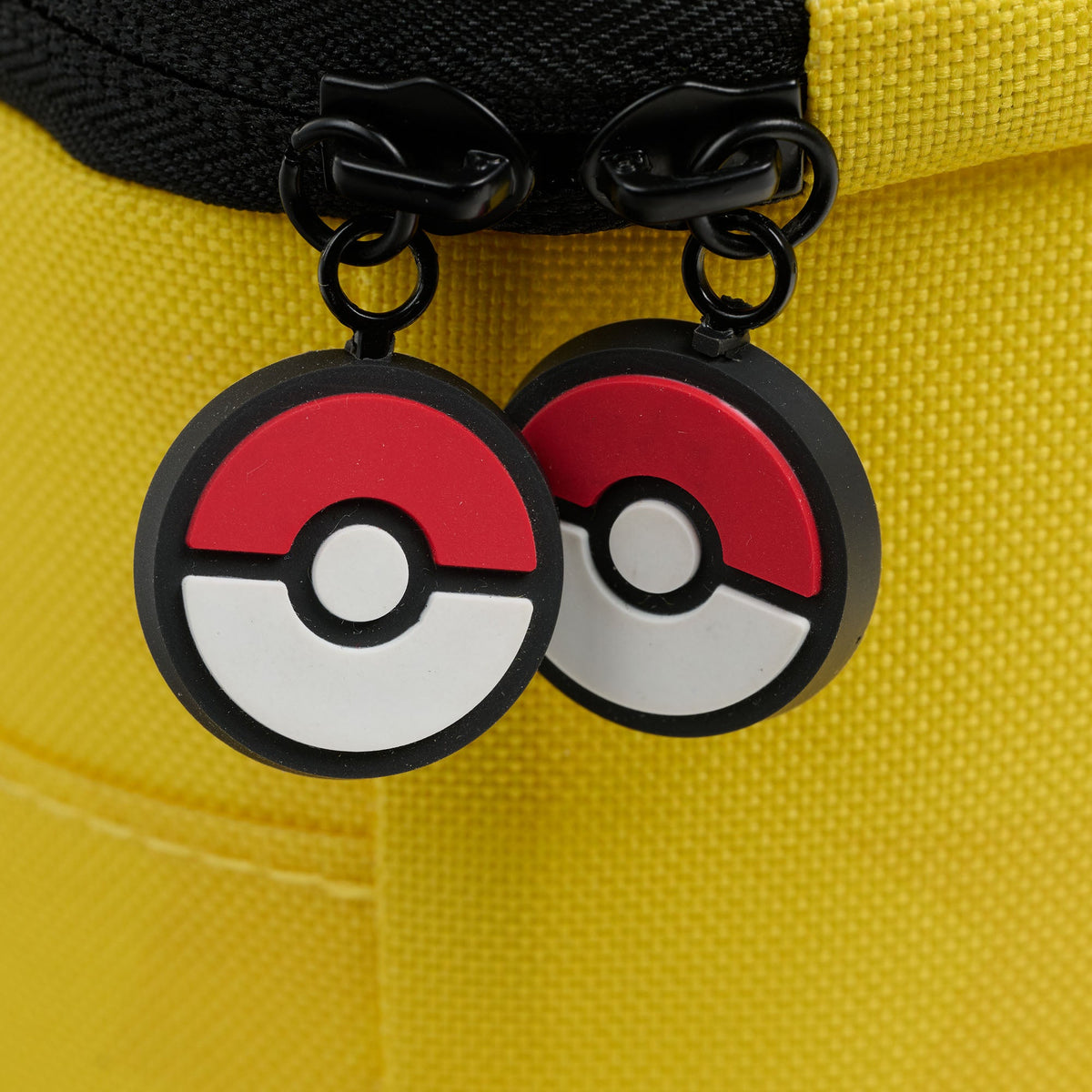 pokemon-pikachu-square-lunch-cooler-bag-c9 00066645-Z.jpg